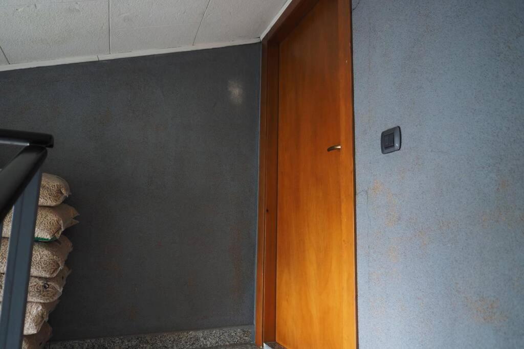 La Casa Degli Ospiti Apartamento Morbegno Exterior foto